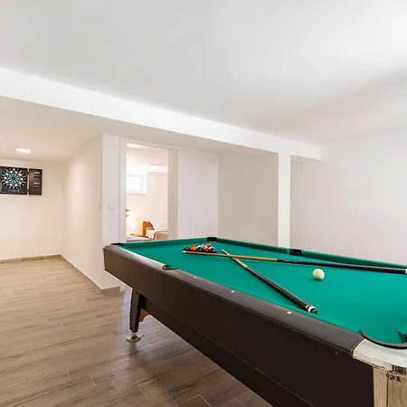 Feniks 別荘 Polača