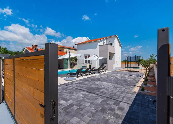 Feniks בית נופש *