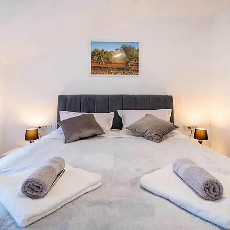 Feniks Holiday home Polaca