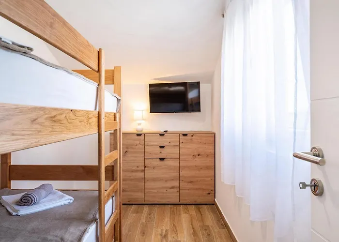 Feniks Feriehus *